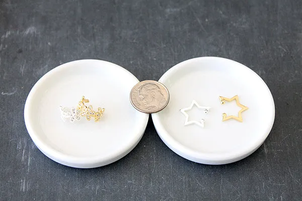 Floral Lace Ear Cuff sold by Peggy Li Creations product image thumbnail 3