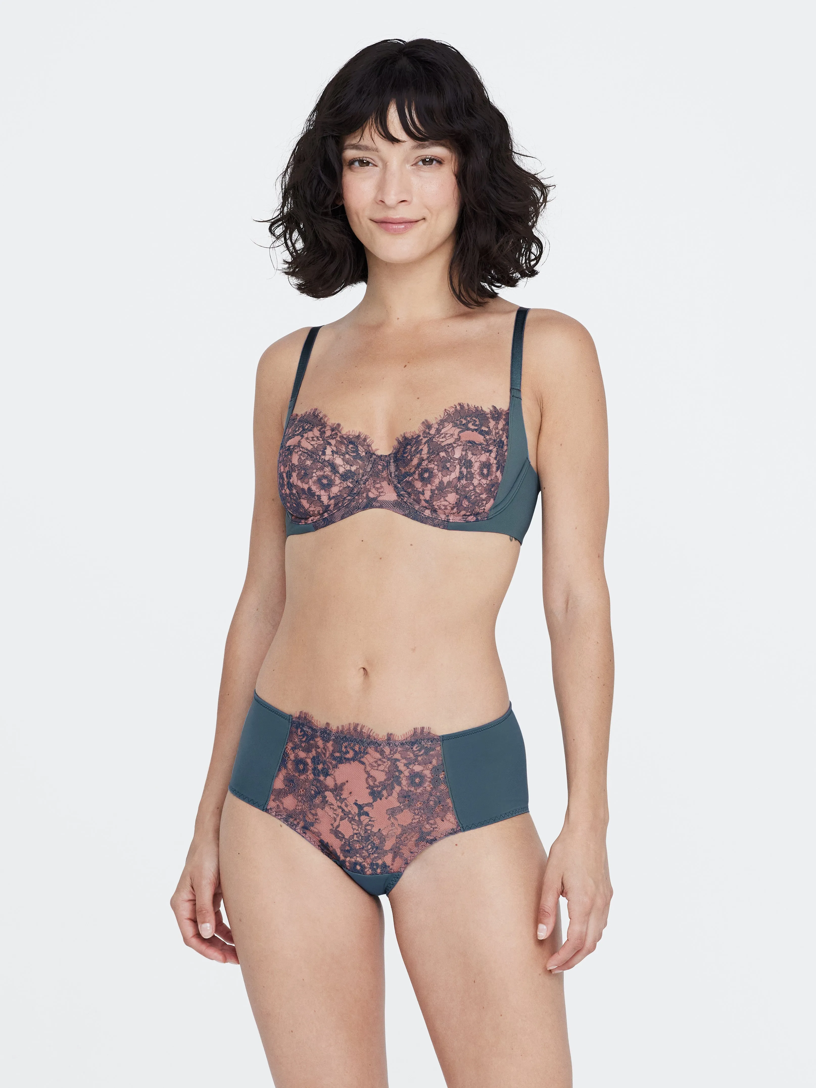 Entice Lace Full Coverage Side Support Balconette Bra sold by Skarlett Blue product image thumbnail 4