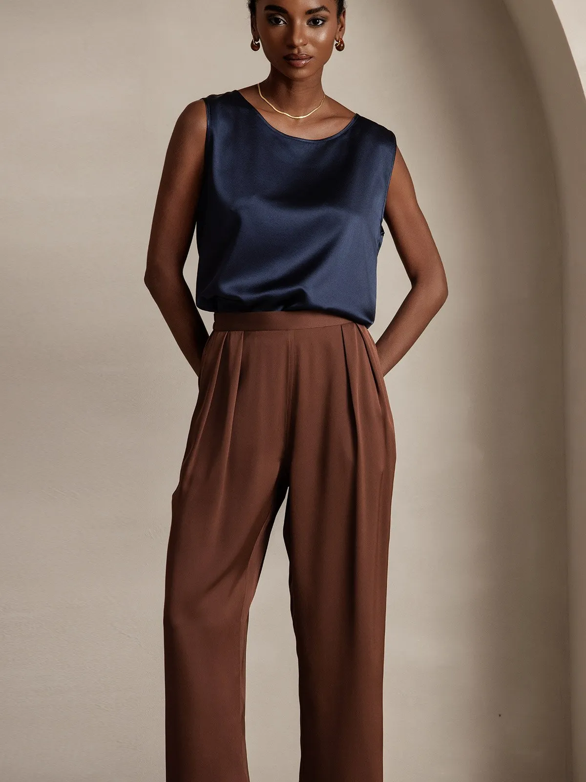 Women's 22Momme Silk Wide Leg Tapered Cropped Pants with Pleated Design sold by SilkSilky product image thumbnail 3