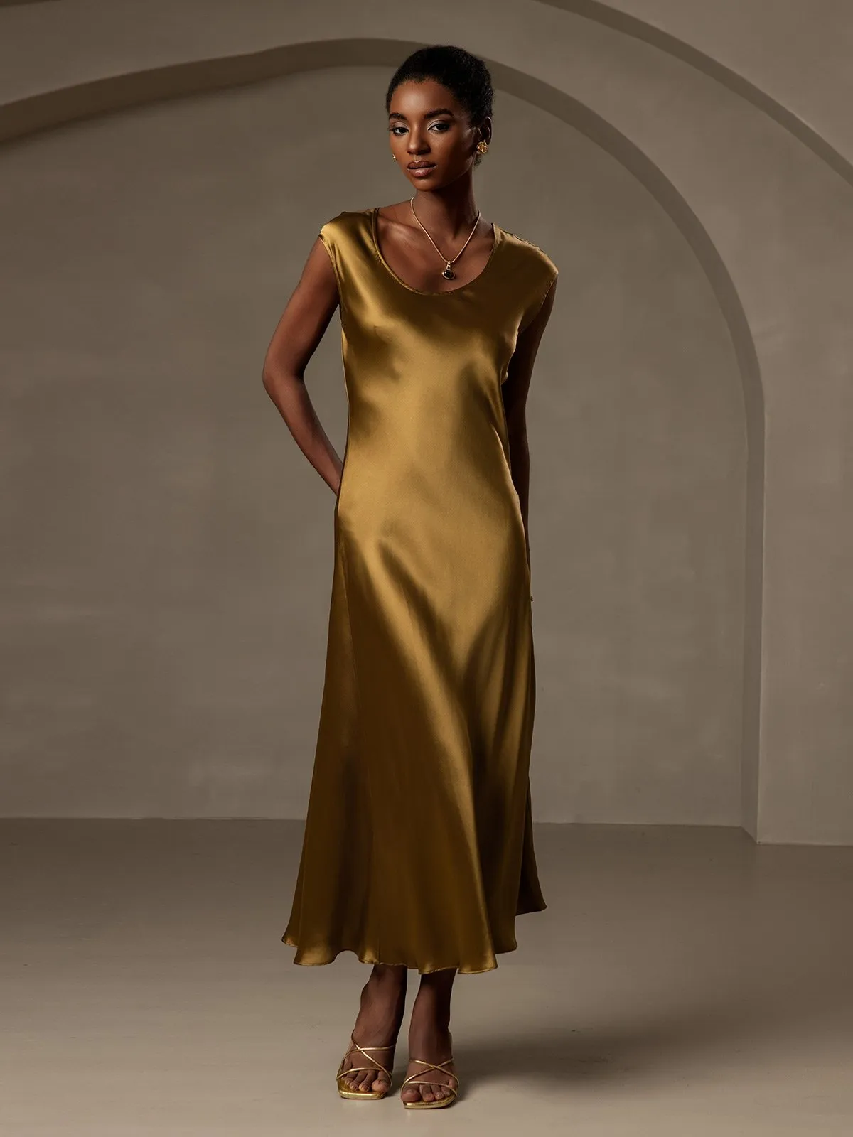 19Momme Silk Cap Sleeve Round Neck Midi Dress sold by SilkSilky product image thumbnail 4