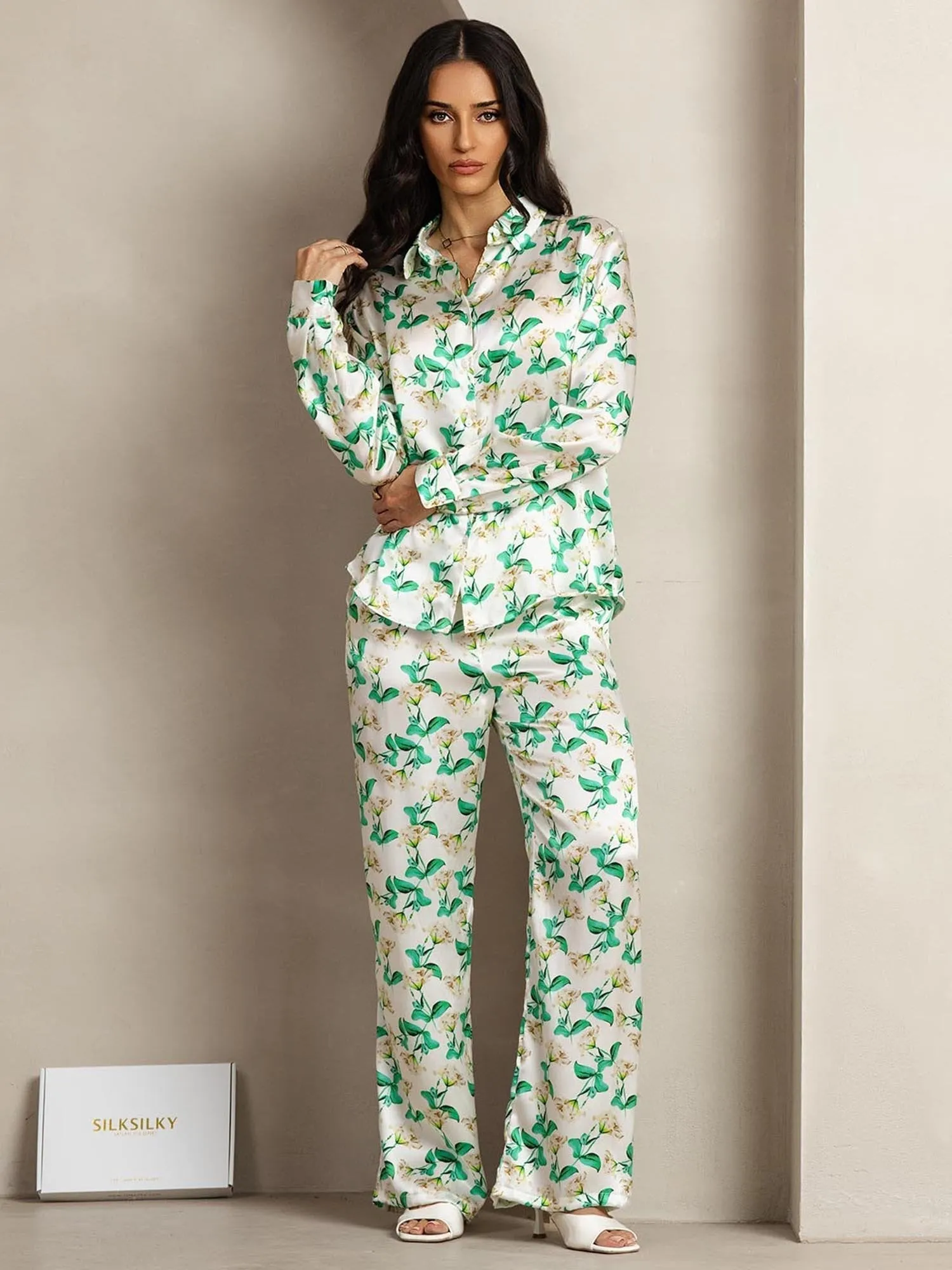 19Momme Women's Silk Green Floral Print Button-Up Shirt & Wide-Leg Pants Set sold by SilkSilky product image thumbnail 4