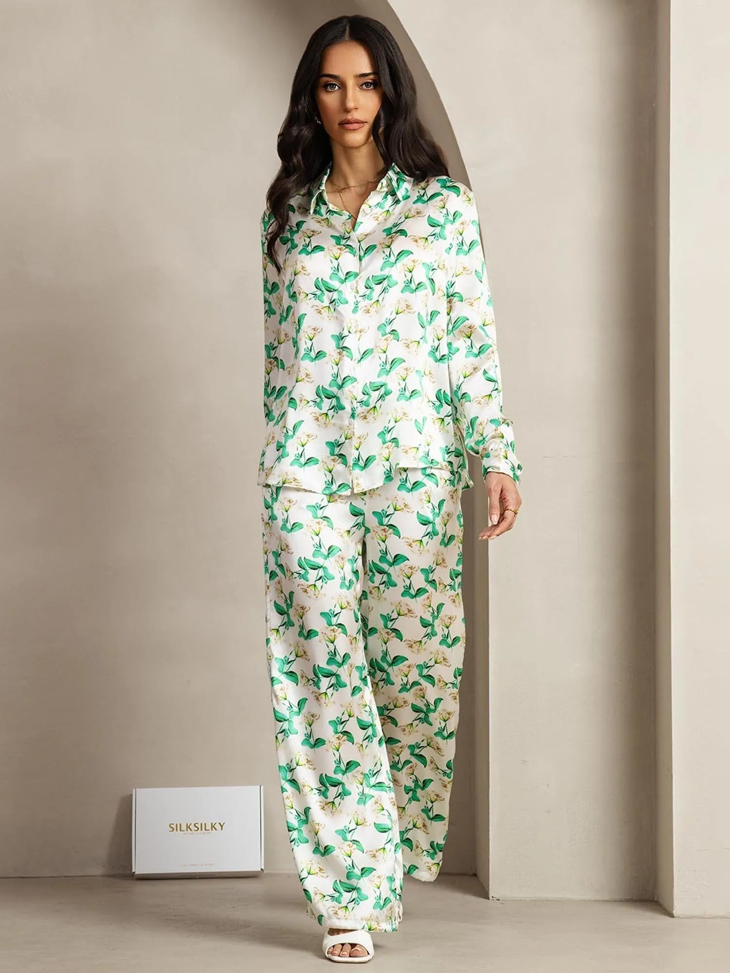 19Momme Women's Silk Green Floral Print Button-Up Shirt & Wide-Leg Pants Set sold by SilkSilky product image thumbnail 2