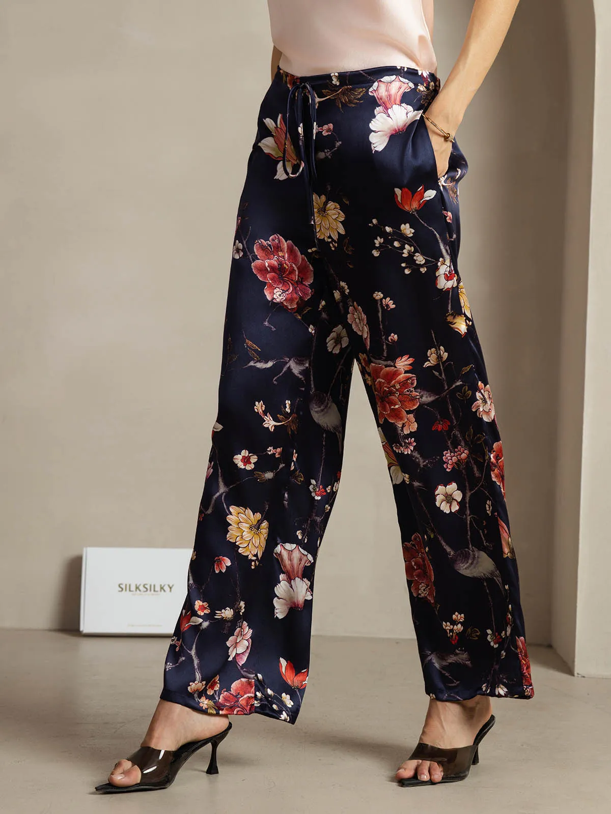 19Momme Silk Navy Floral Print Wide Leg Women's Pants With Side Pockets Design sold by SilkSilky product image thumbnail 3
