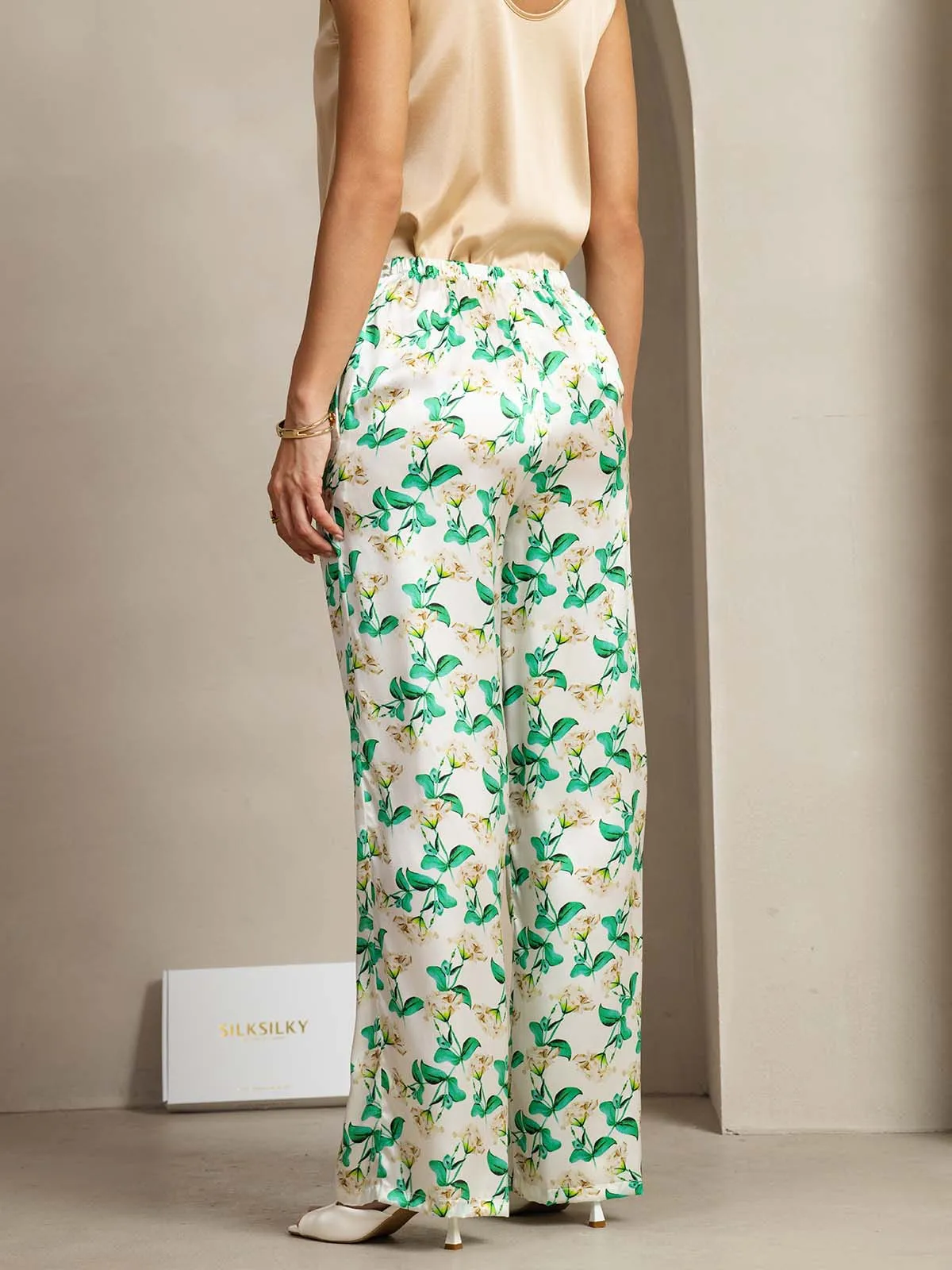 19Momme Silk Green Floral Print Wide Leg Women's Pants With Side Pockets Design sold by SilkSilky product image thumbnail 2