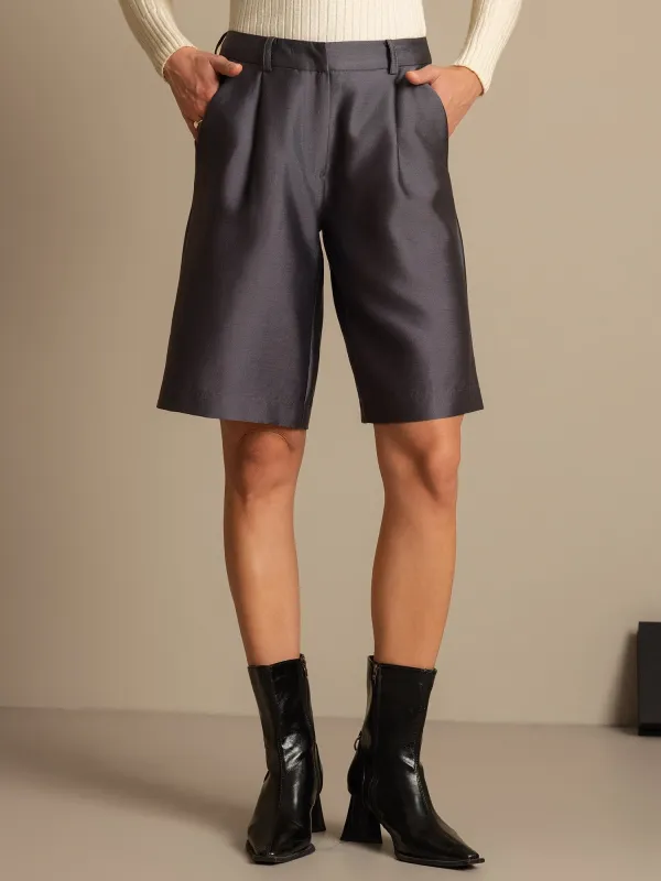 Clearance - 32Momme Silk-Wool Blend High Waist Straight Fit Women's Mid-length Pants with Side Pockets  Design sold by SilkSilky