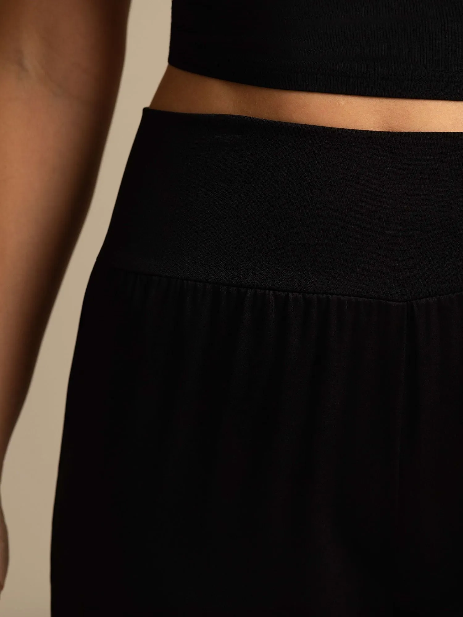 19Momme Silk Women's High-Waist Wide Leg Pants with Wide Stretch Waistband sold by SilkSilky product image thumbnail 4