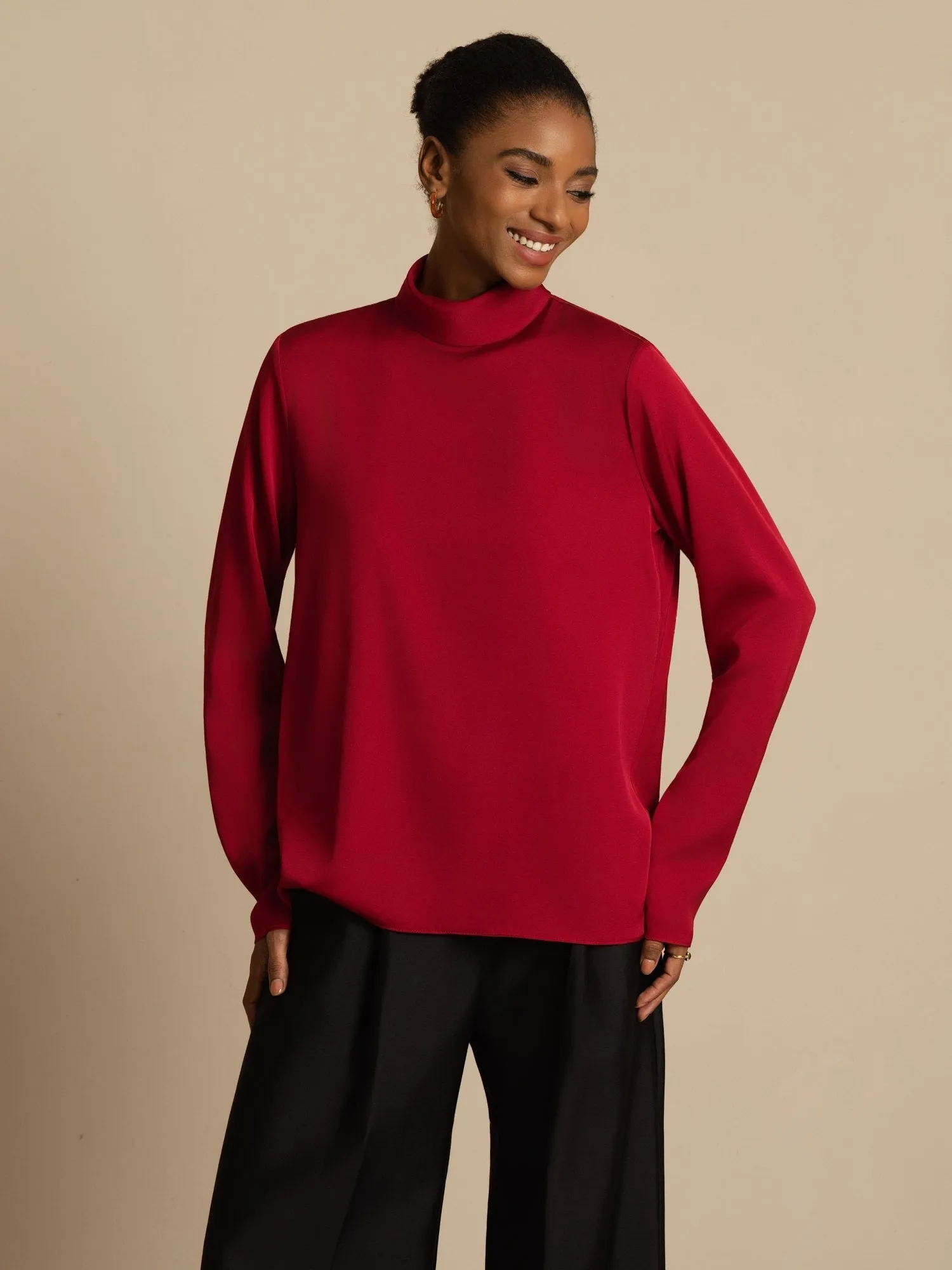 19Momme Silk Women's Turtle Neck Long Sleeve Top sold by SilkSilky product image thumbnail 5