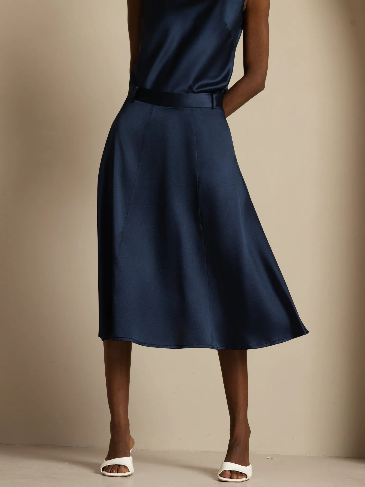 19Momme Silk High-Waist A-Line Midi Skirt with Pockets sold by SilkSilky product image thumbnail 3