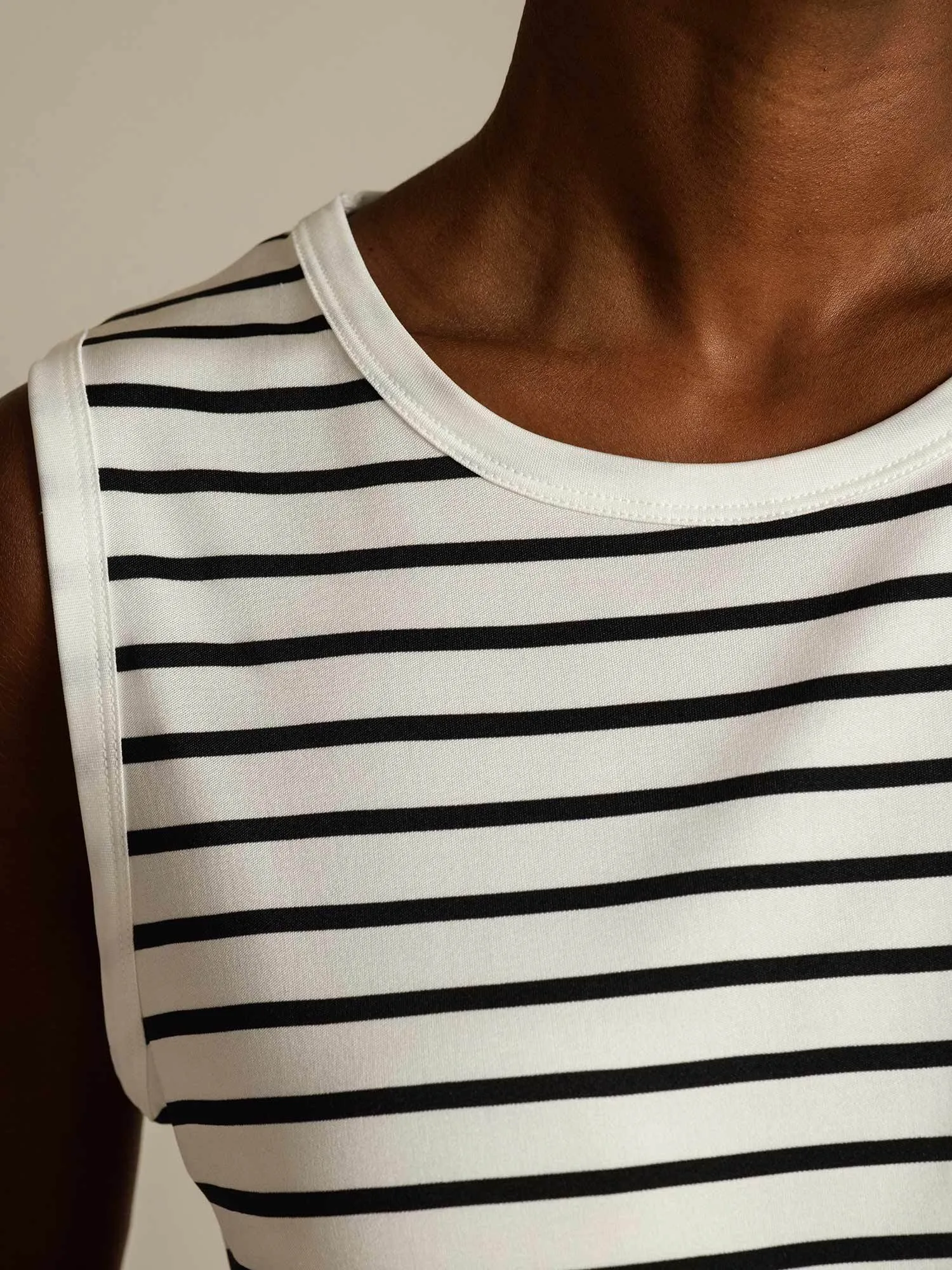 Women's 100% Mulberry Silk Round Neck Casual Stripe Print Tank Top sold by SilkSilky product image thumbnail 4