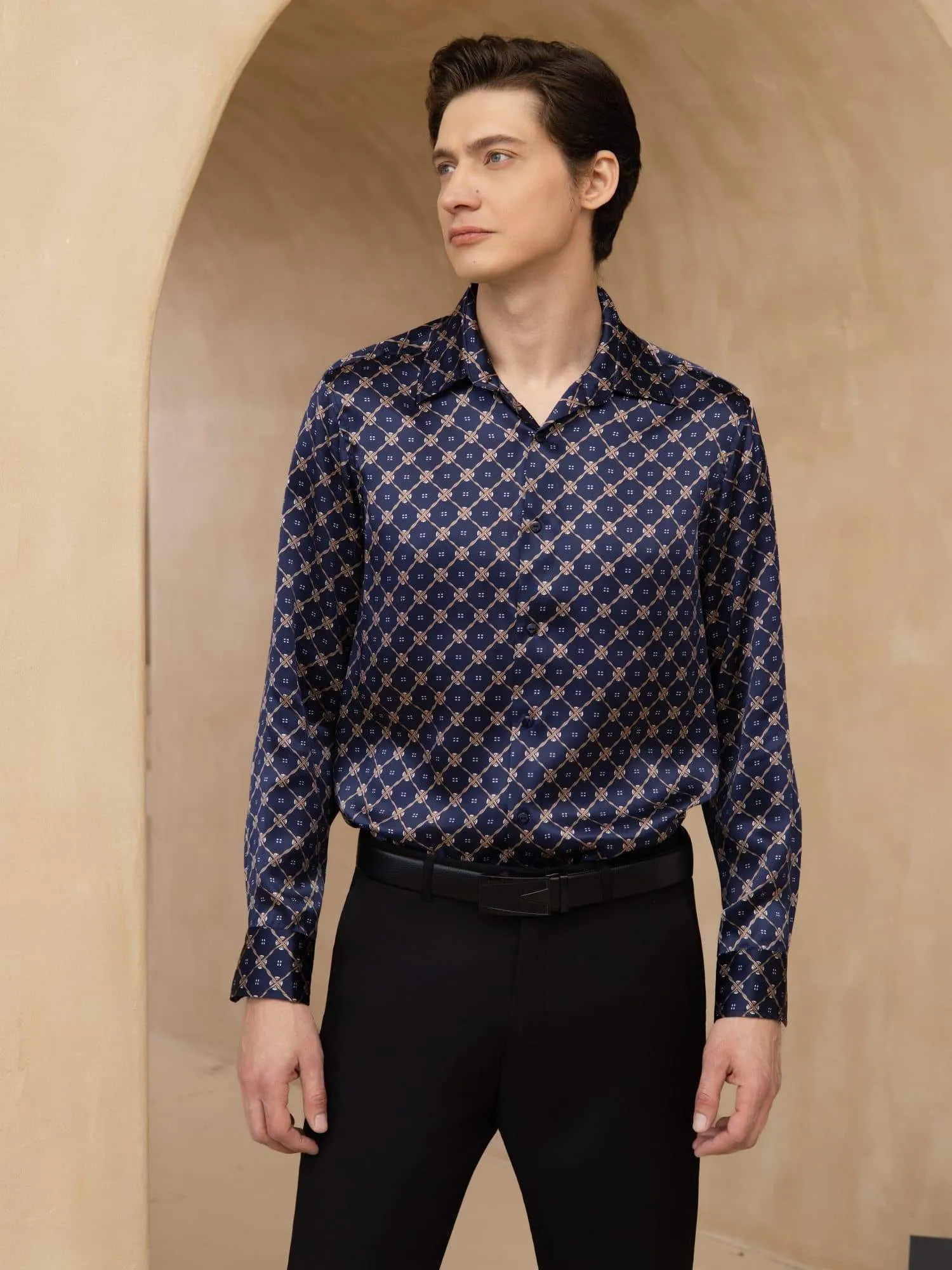 Pure Silk Men's Long Sleeve Lapel Collar Chain Print Shirt sold by SilkSilky product image thumbnail 3