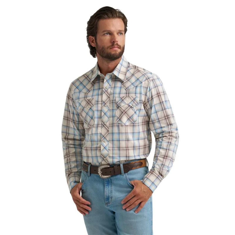 Wrangler Men's Wrangler Retro® Long Sleeve Sawtooth Snap Pocket Western Shirt sold by Work World