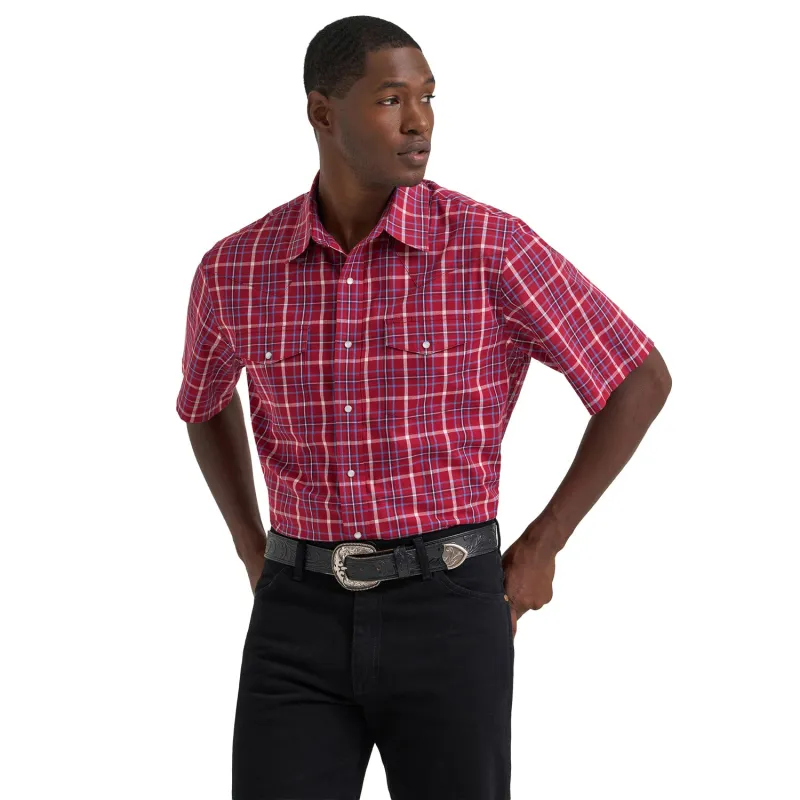 Wrangler Men's Wrinkle Resist Western Pearl Snap Shirt made by Wrangler