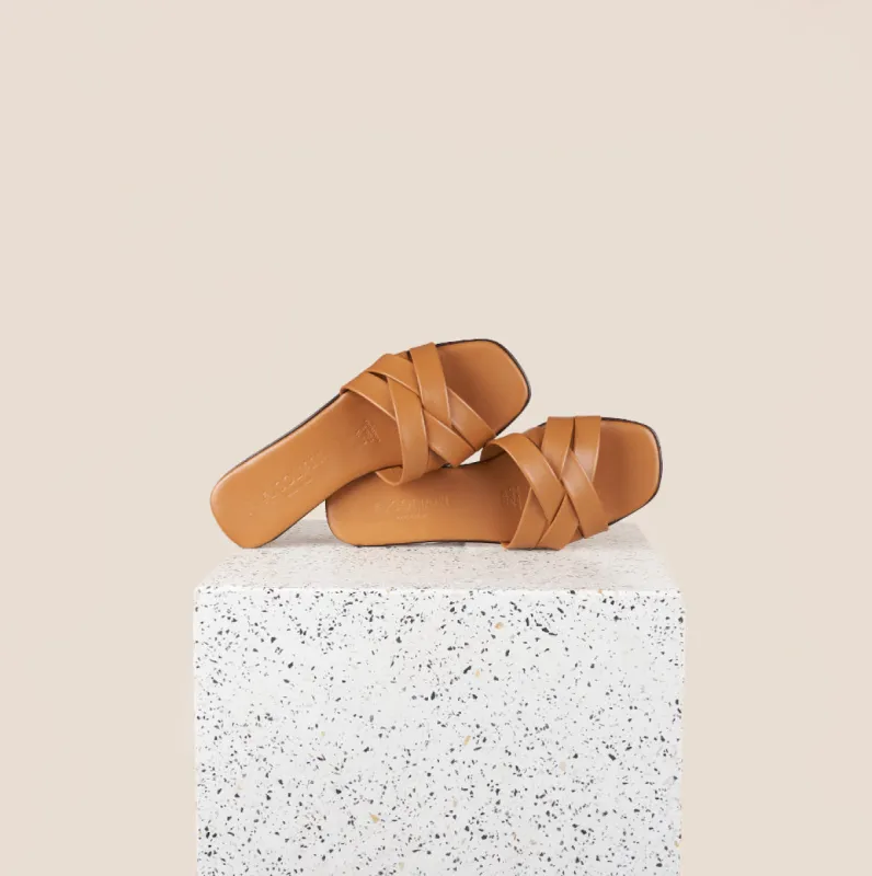 Tropea - Caramel Nappa (2269) sold by A.Soliani