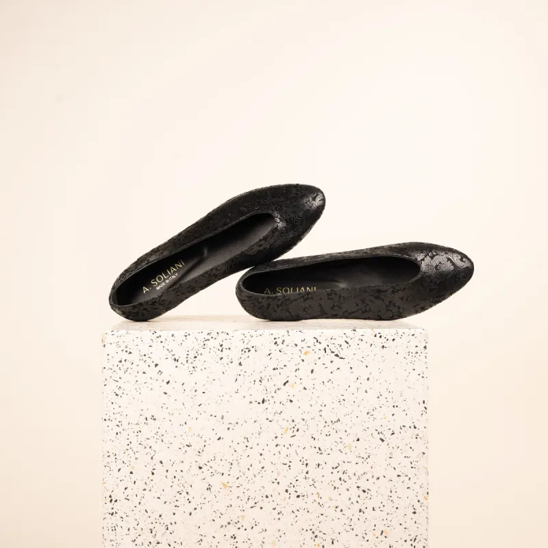 Scala - Black Vintage SAMPLE SALE - FINAL SALE sold by A.Soliani