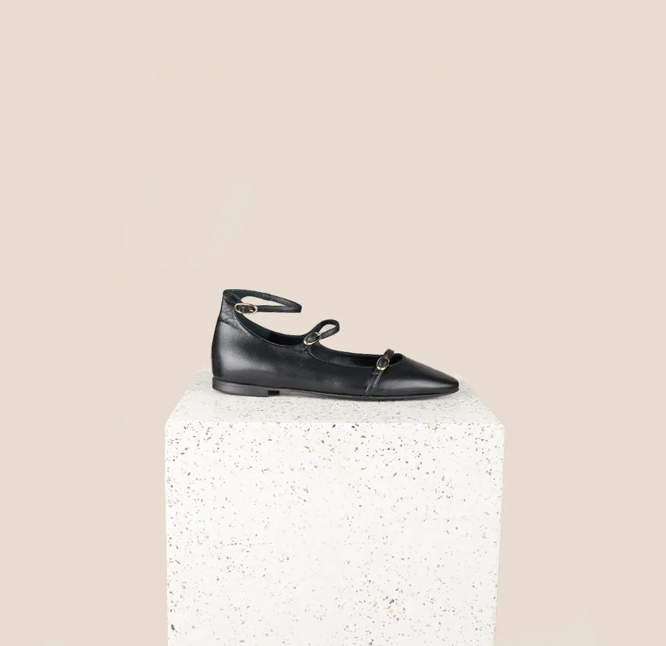 Nola Almond - Black Leather sold by A.Soliani