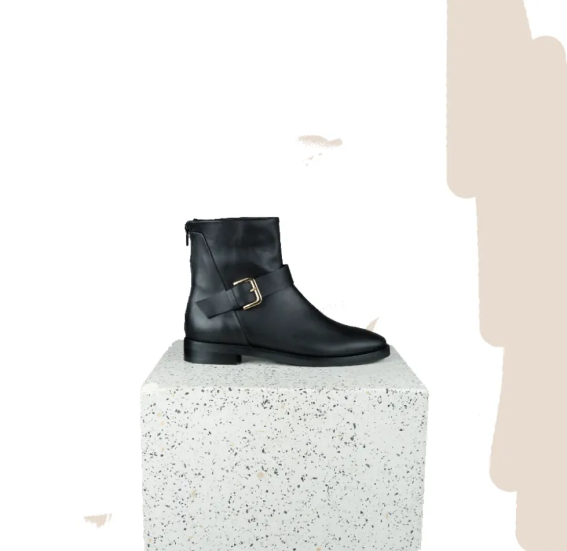 Genova - Black Leather sold by A.Soliani