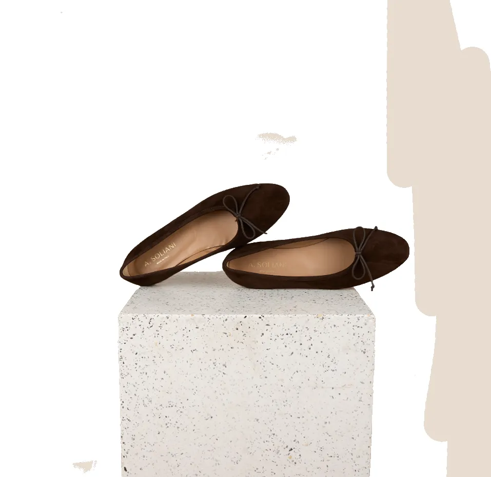 Como - Chocolate Suede sold by A.Soliani