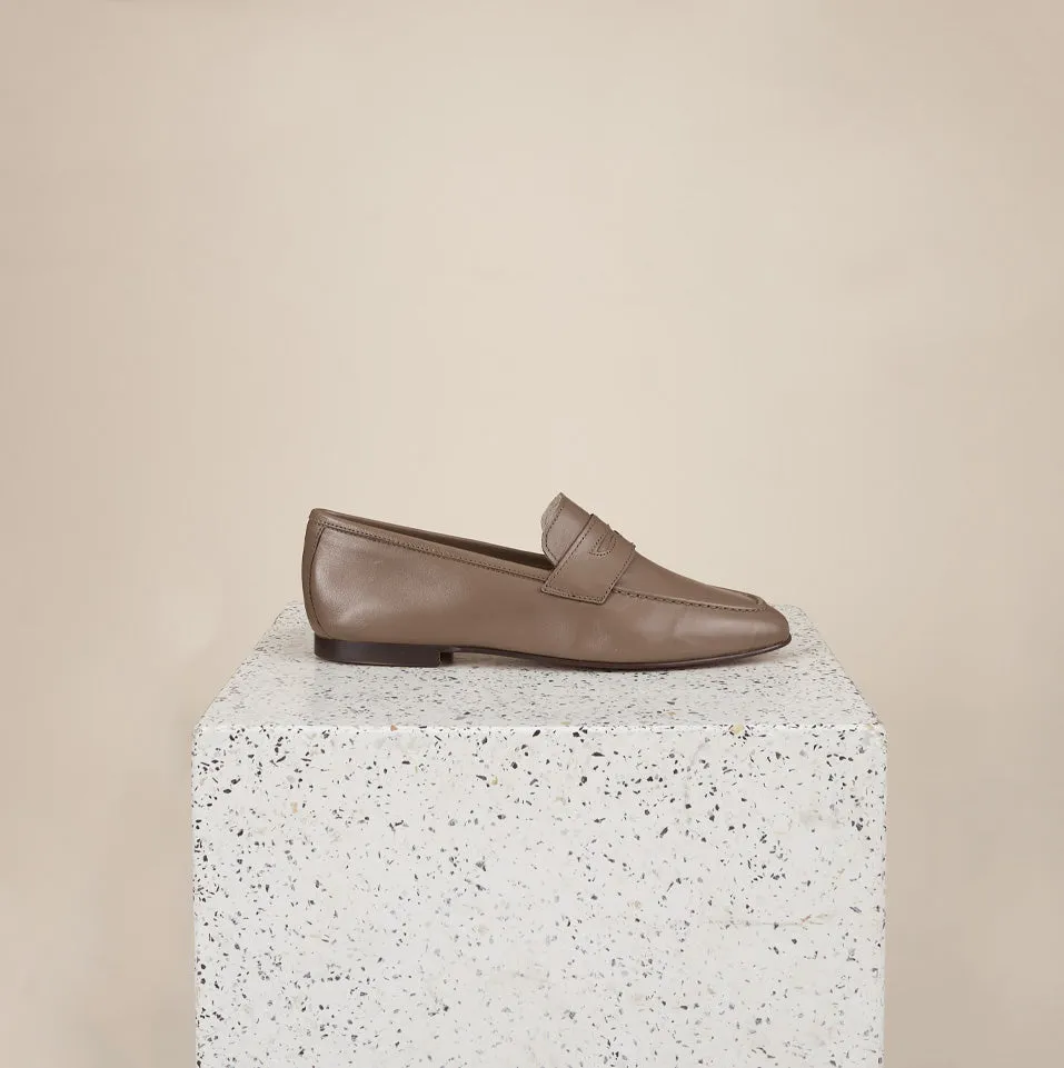 Lodi Due - Taupe sold by A.Soliani product image thumbnail 2