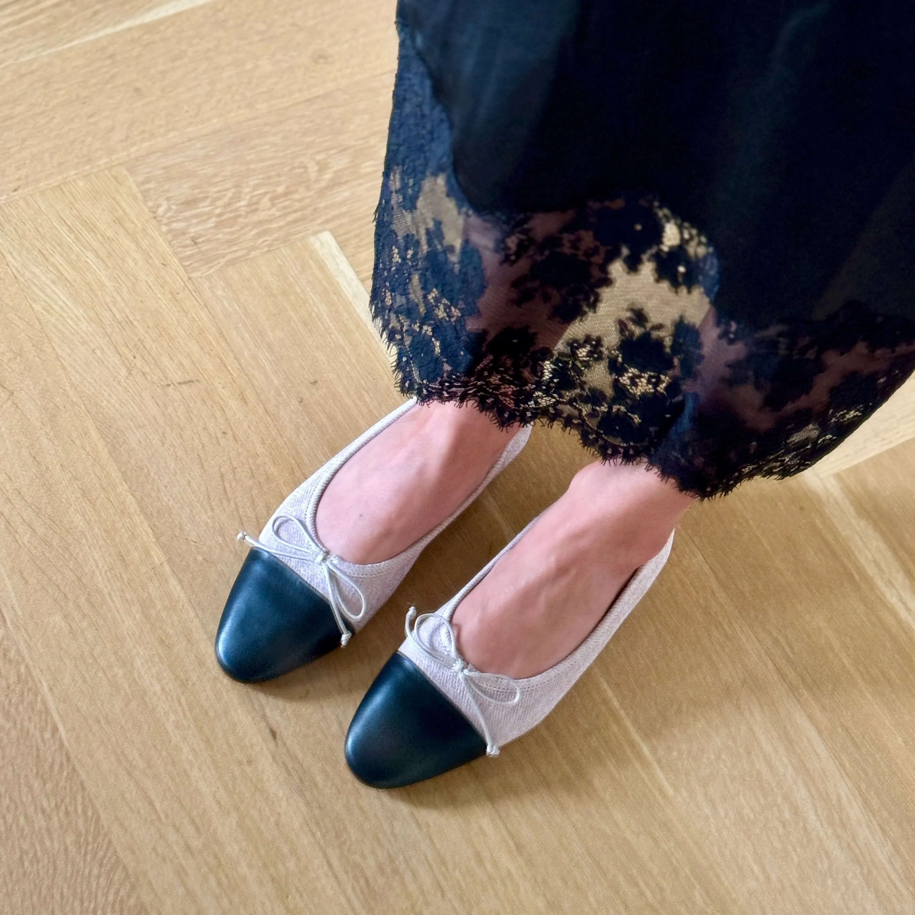 Como - Rose Twill/Black SAMPLE SALE - FINAL SALE sold by A.Soliani product image thumbnail 5