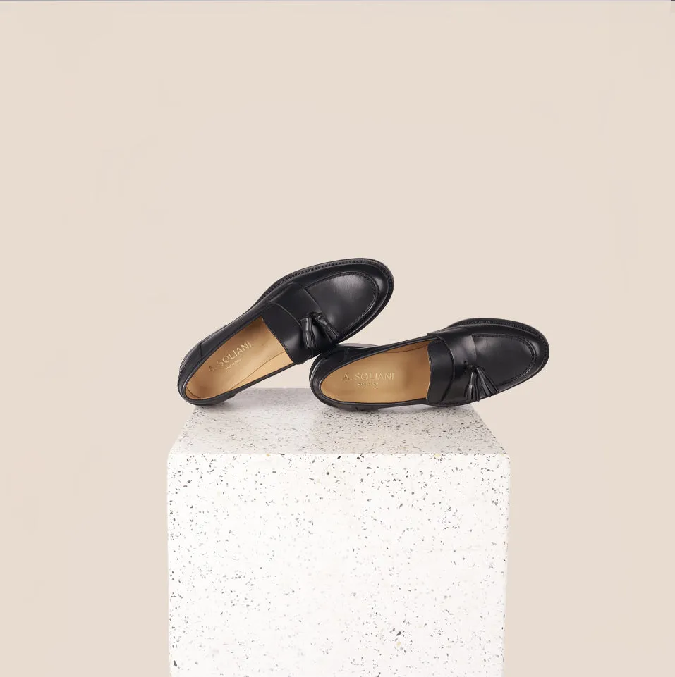 Aosta Tassel - Black leather SAMPLE SALE - FINAL SALE sold by A.Soliani product image thumbnail 2