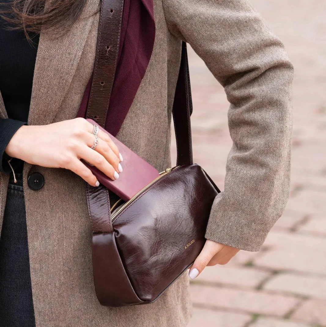 Livia-Chocolate sold by A.Soliani product image thumbnail 2