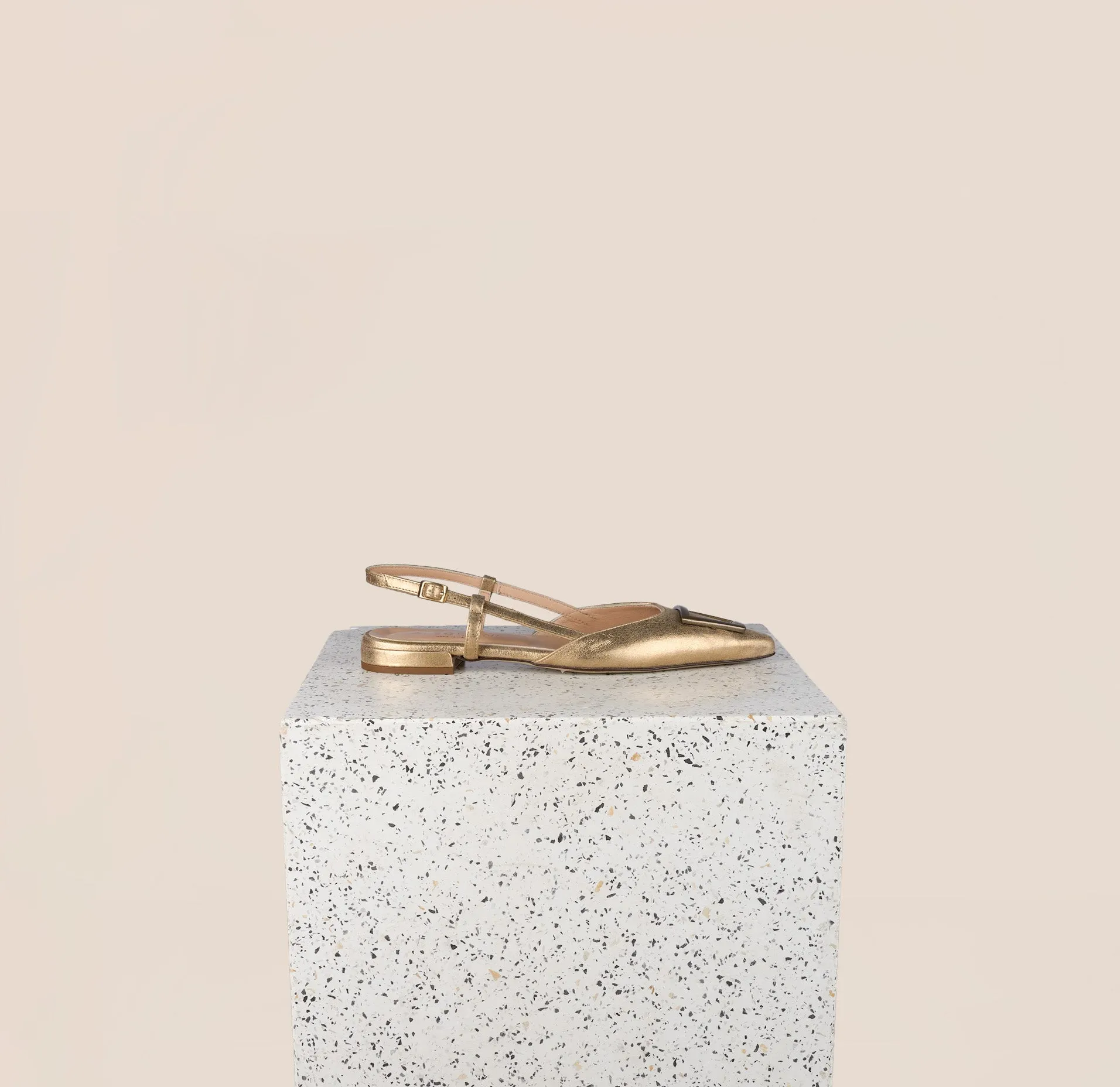 Biella - Gold Foil sold by A.Soliani product image thumbnail 3