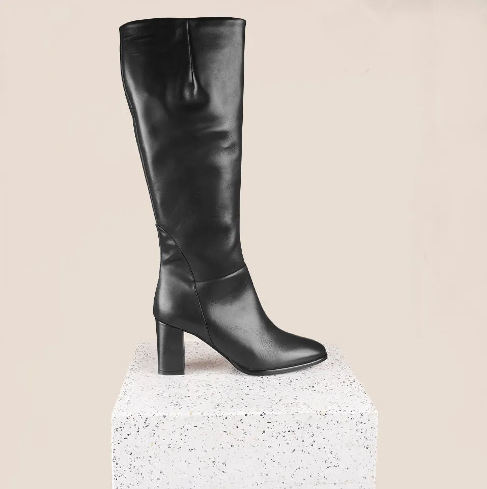 Padova - Black Leather sold by A.Soliani