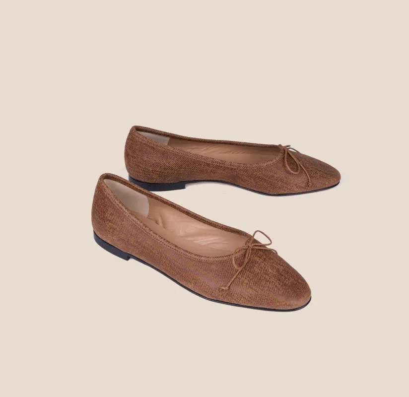 Como - Amaretto Twill sold by A.Soliani