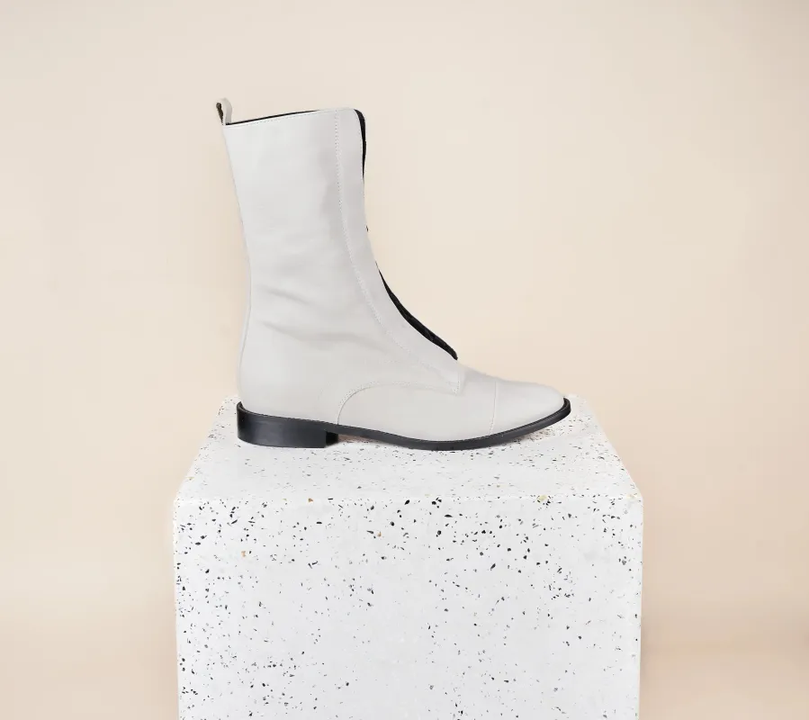 Milano - Ivory Leather SAMPLE SALE - FINAL SALE sold by A.Soliani