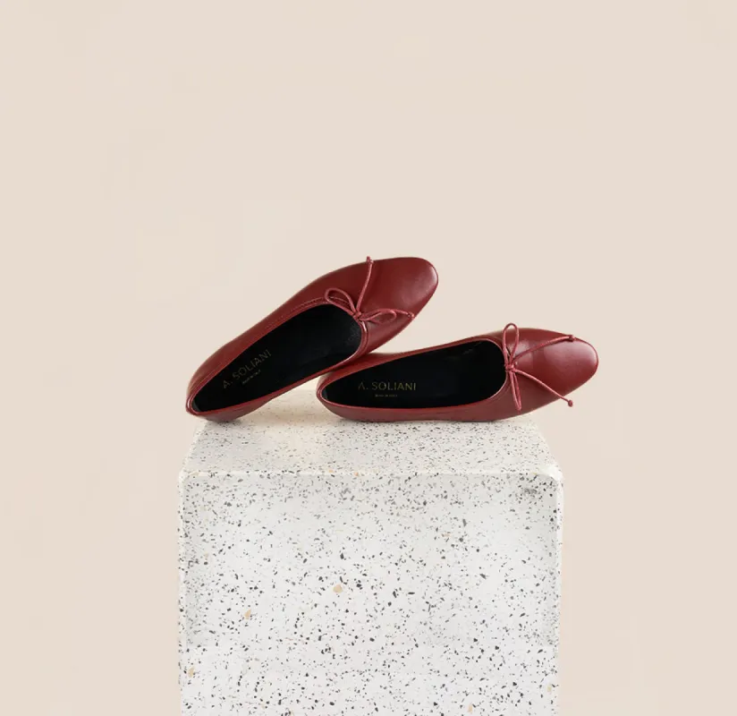 Como - Rouge sold by A.Soliani