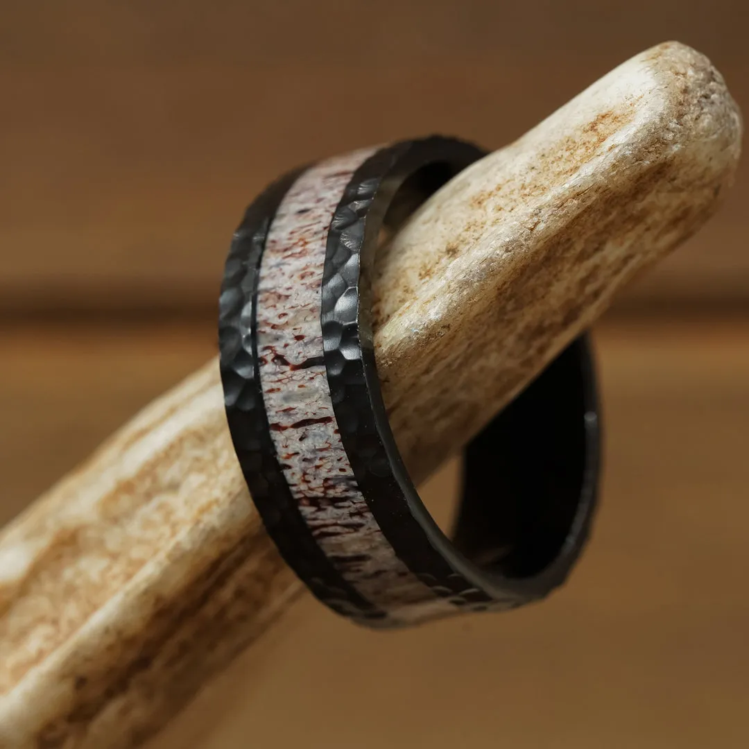 The Lowell sold by Antler Rings product image thumbnail 4