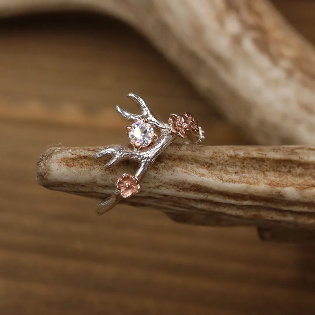 The Honey sold by Antler Rings product image thumbnail 2