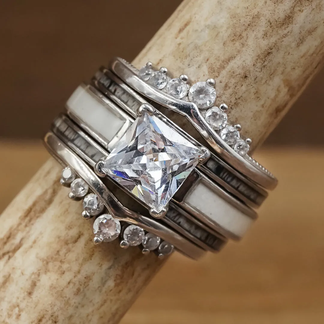 The Crestone Peak sold by Antler Rings