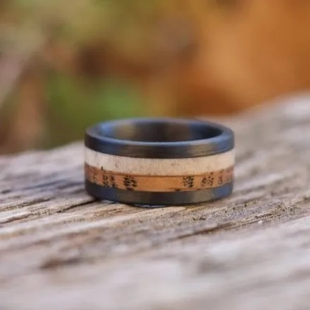 The Harriet sold by Antler Rings product image thumbnail 4