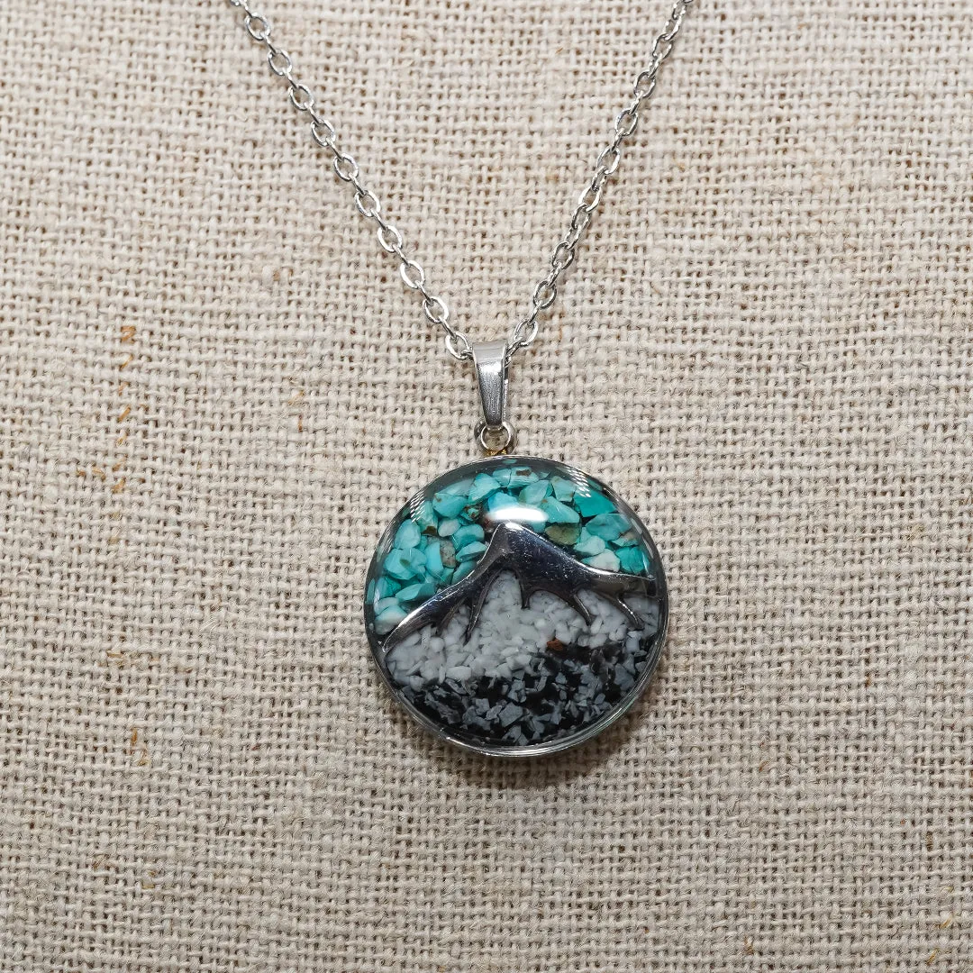 The Grand Peak sold by Antler Rings product image thumbnail 3