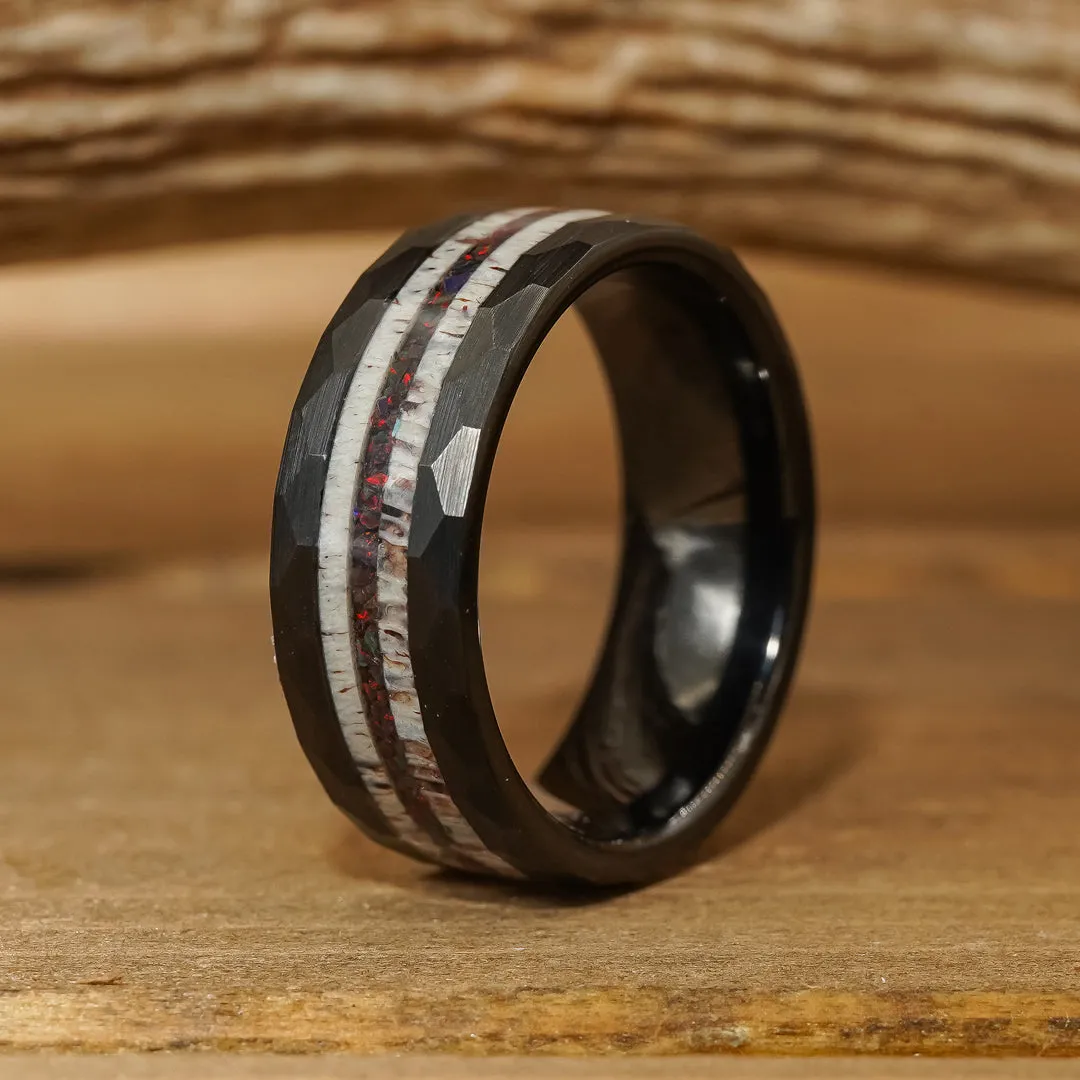 The Benton sold by Antler Rings