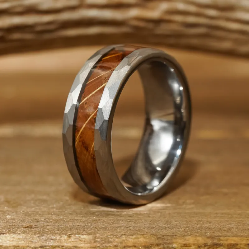The Lawrenceburg sold by Antler Rings