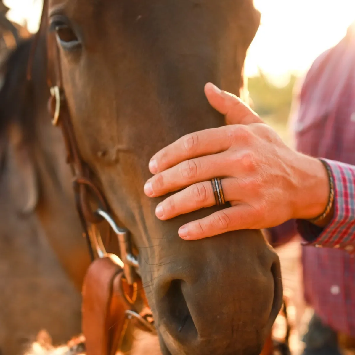 The Lewis sold by Antler Rings product image thumbnail 2