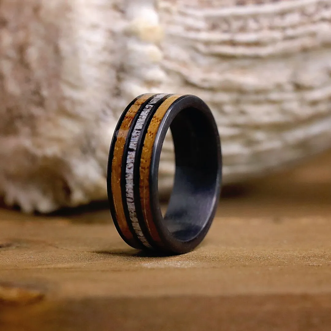 The Lewis sold by Antler Rings product image thumbnail 4