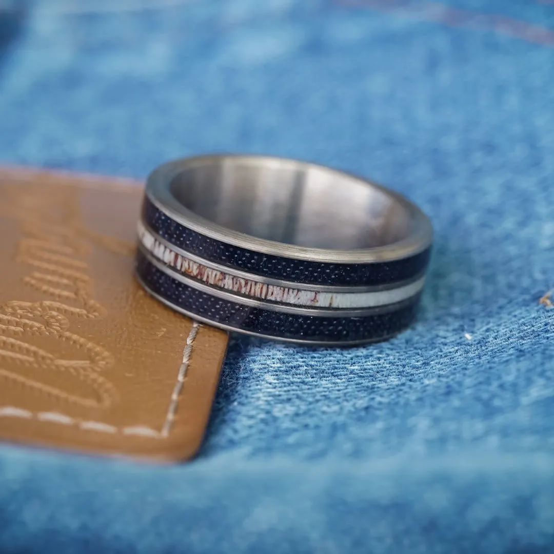 The Leon sold by Antler Rings