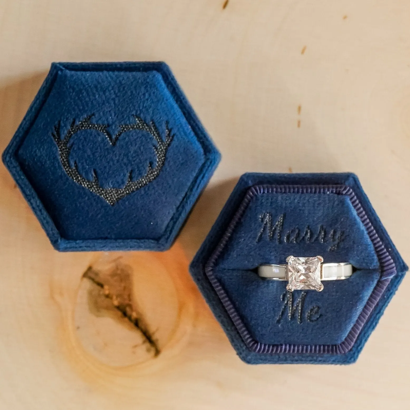 Antler Love Velvet Ring Box sold by Antler Rings product image thumbnail 5