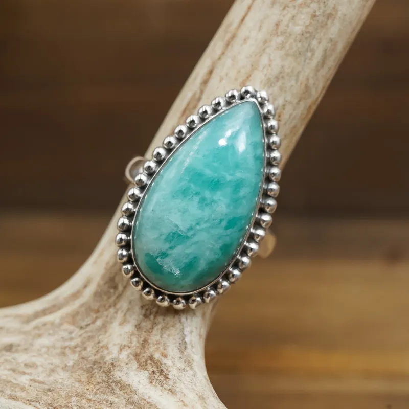 The Carrie sold by Antler Rings