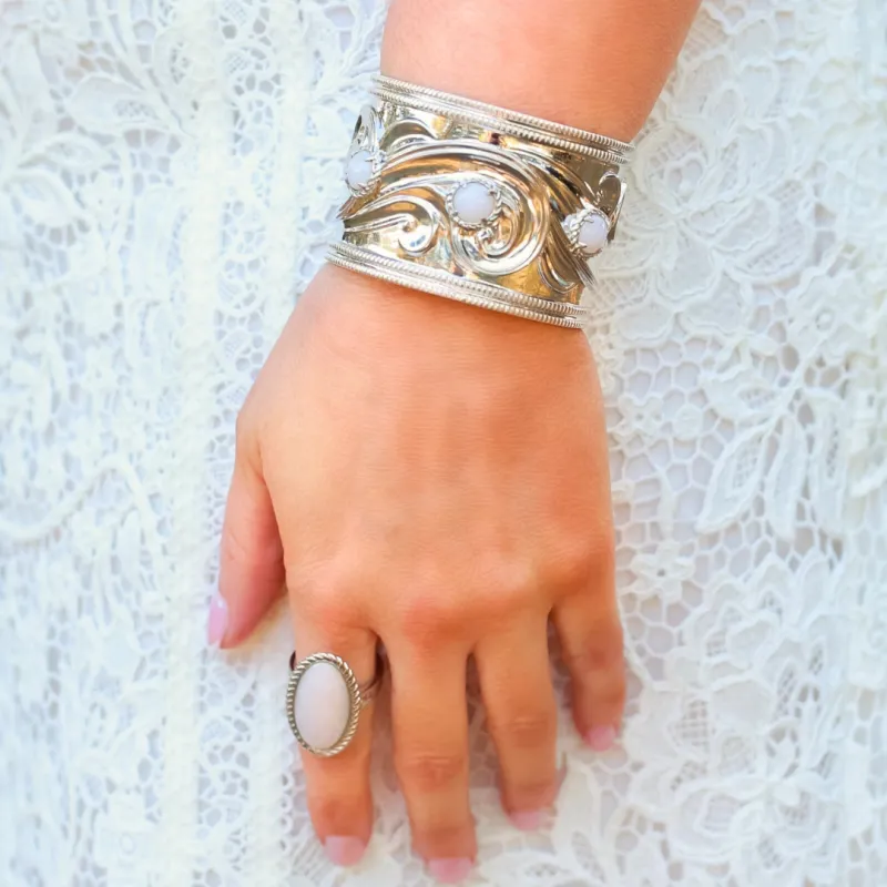 The Helen Mary Cuff sold by Antler Rings