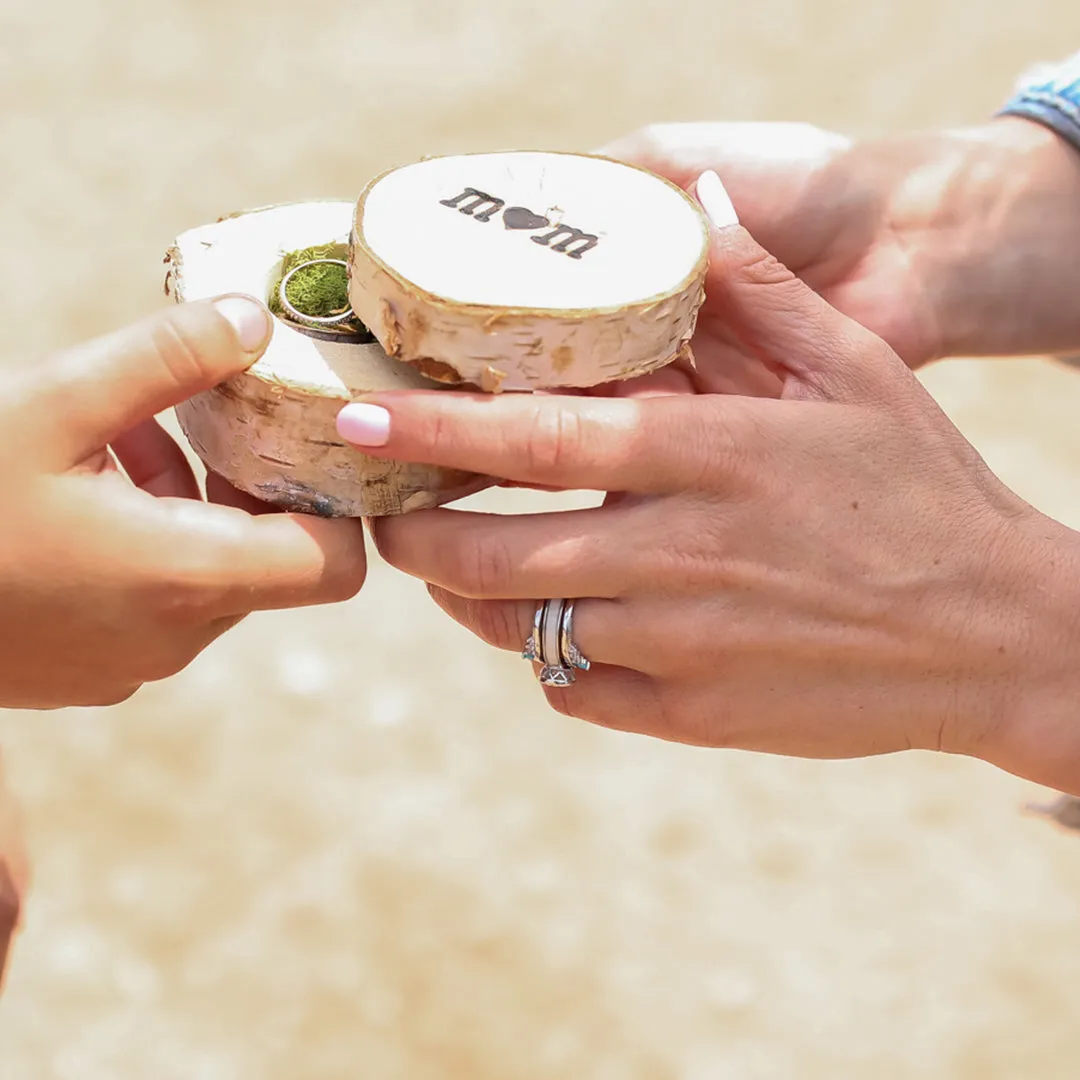 The Grand Avonelle - White Antler Inlay sold by Antler Rings product image thumbnail 2