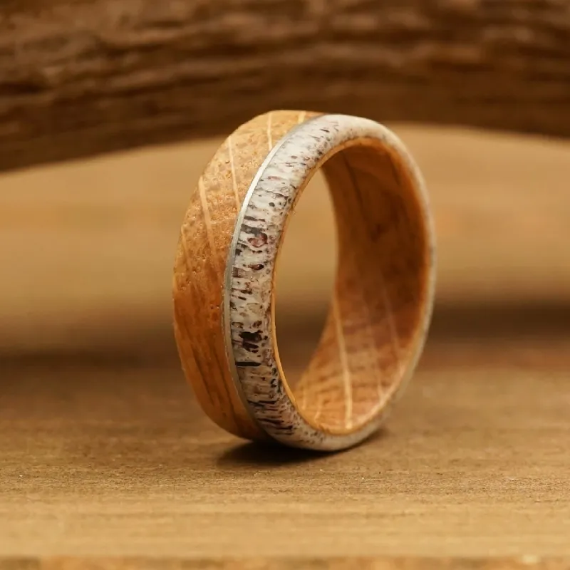 The Mount Amos sold by Antler Rings