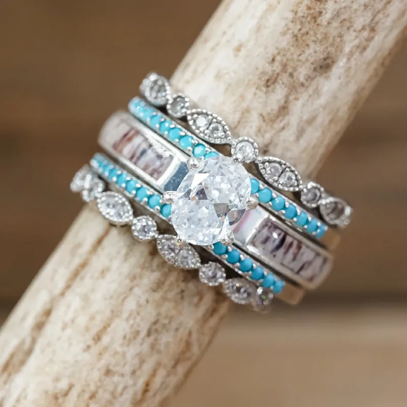 The Santa Elena sold by Antler Rings