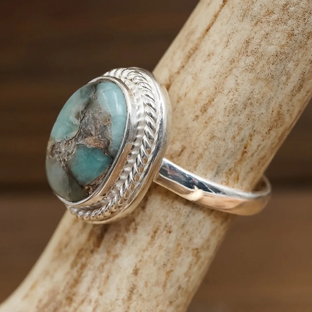 The Trisha sold by Antler Rings product image thumbnail 2