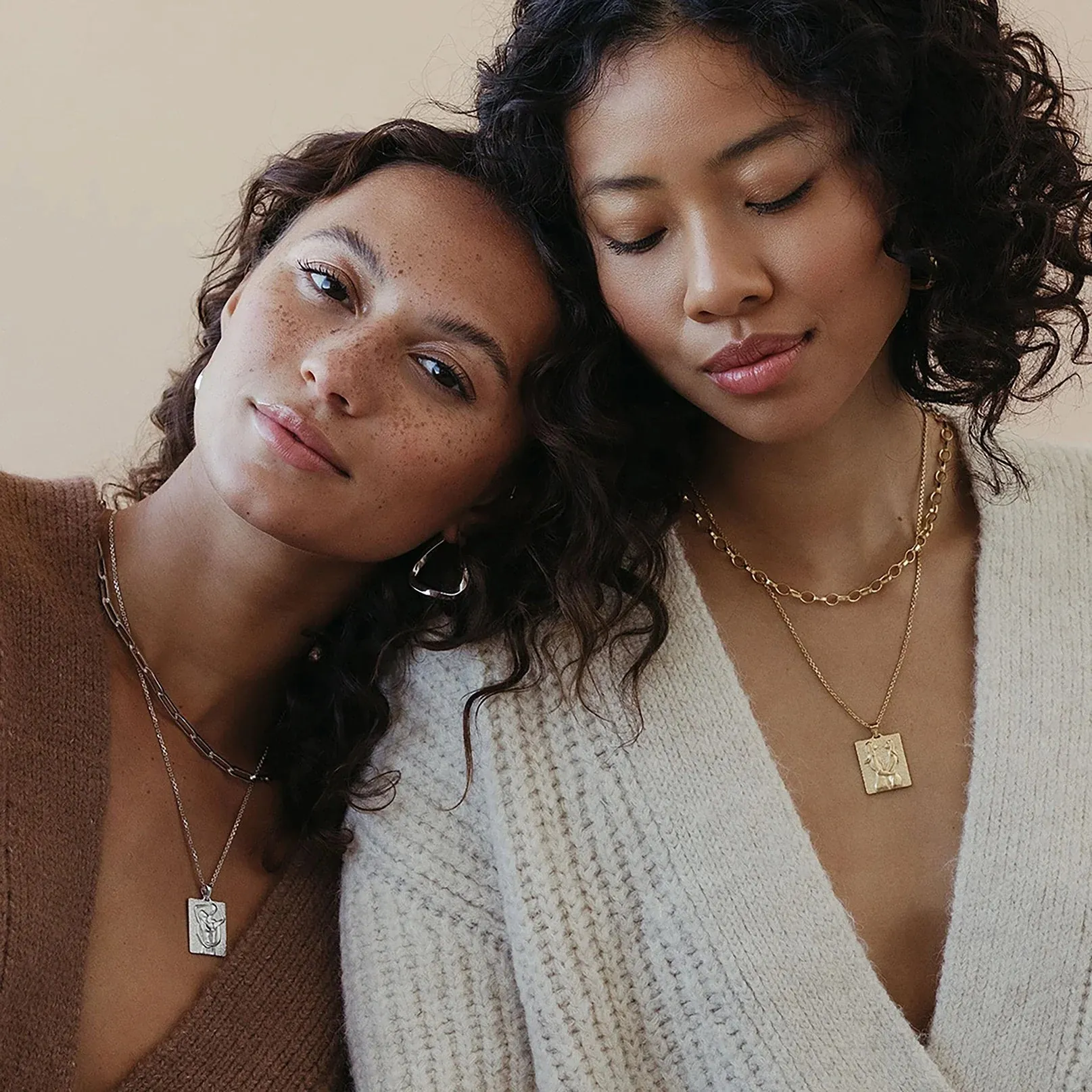 La Dyade "The Dyad" Embrace Necklace sold by Awe Inspired product image thumbnail 4