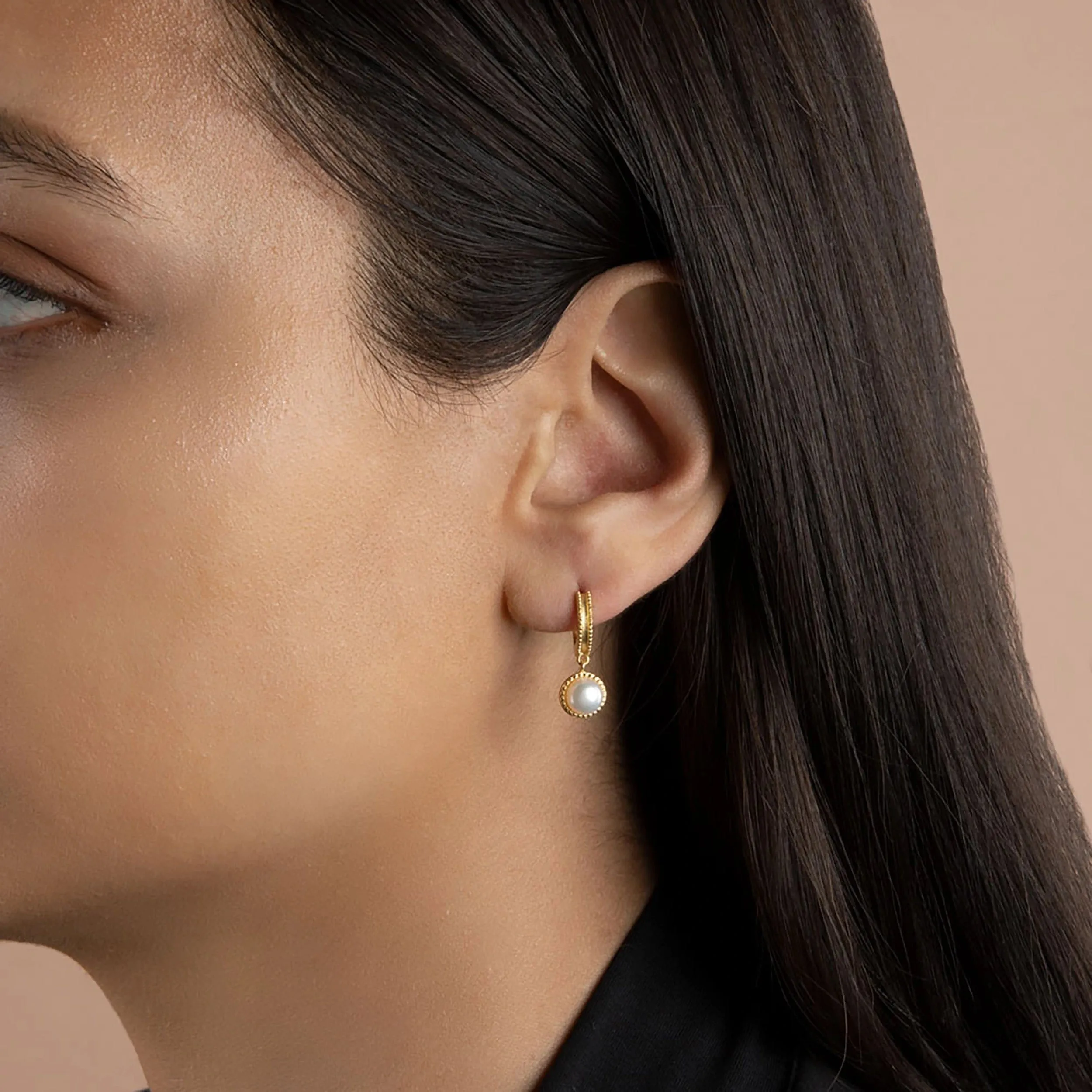 Freshwater Pearl Milgrain Huggie sold by Awe Inspired product image thumbnail 2