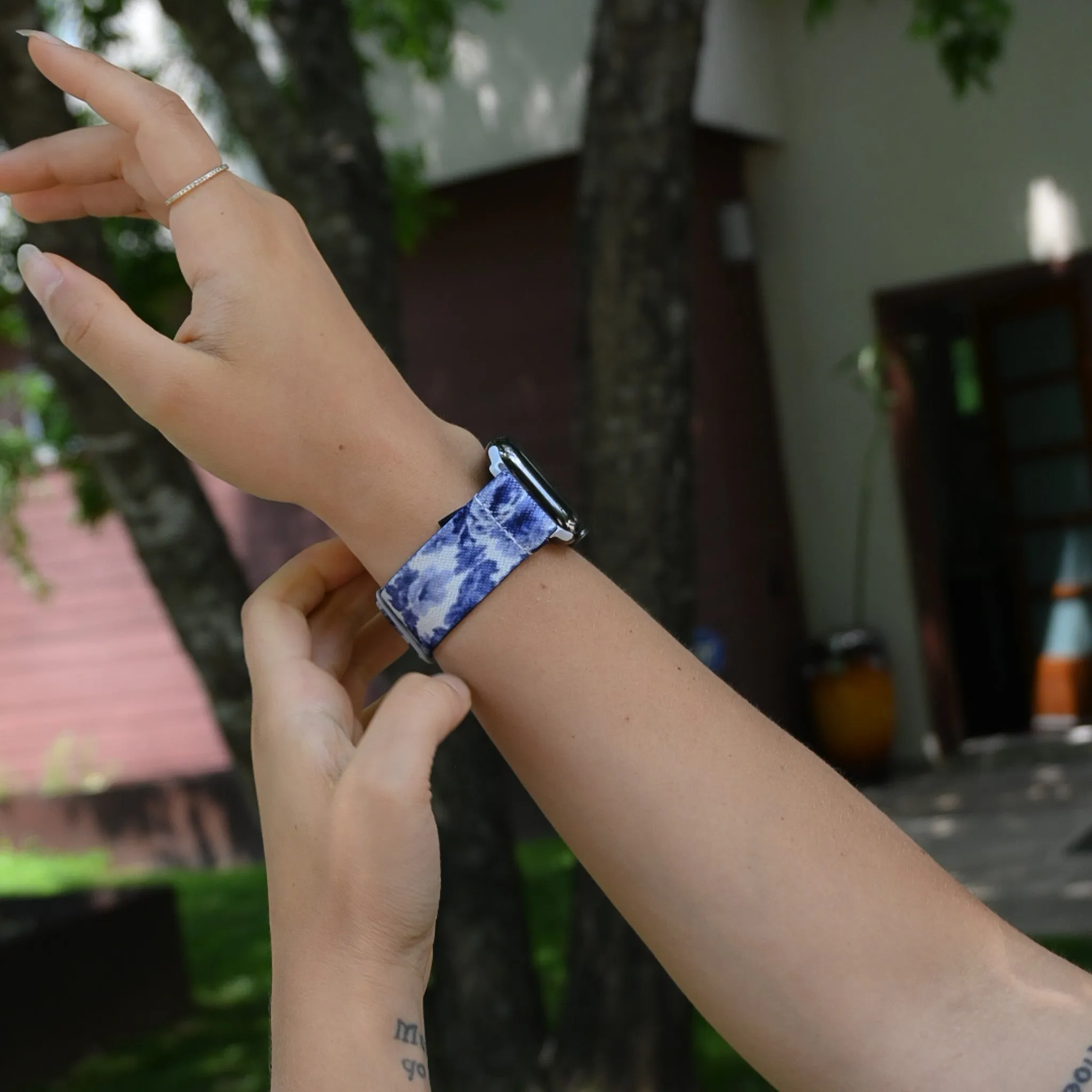 Iris sold by Braxley Bands product image thumbnail 5